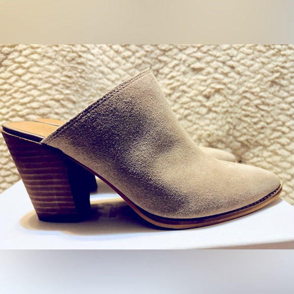 Lucky Brand beige slip on high heeled mule boots - Picture 2 of 10